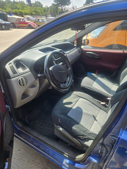Fiat punto 1.3 benzín r.v.2001 176840km stk 10.4.2027 - 4