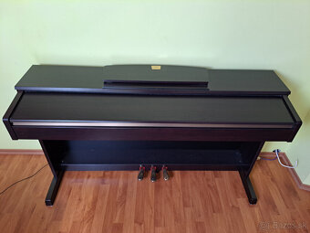 pianíno Yamaha Clavinova CLP 320 - 4