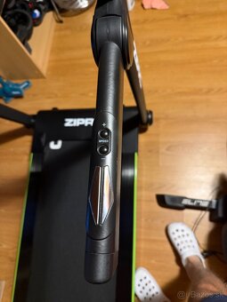Bežecky pás Zipro Jogger treadmill - 4