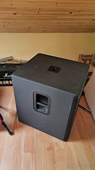 Yamaha DSR 118W - 4