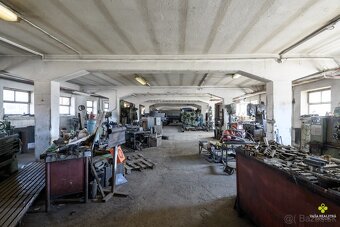 Priemyselná hala v uzavretom areáli - 4