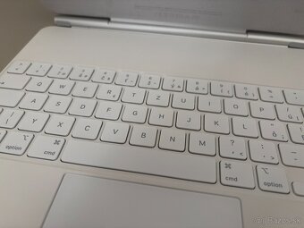 Apple Magic Keyboard pre iPad Pro 12.9" a iPad Air M2, M3 - 4