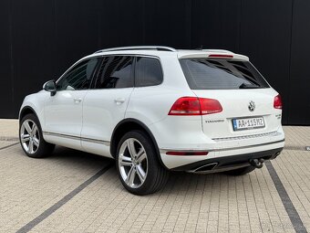 VW Touareg - 4