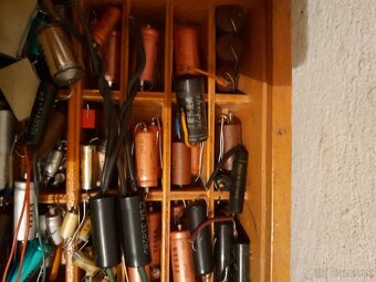 STARA VOJENSKA ELEKTRONIKA 8 - 4