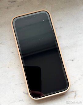 iPhone 16 Pro Desert Titanium - 4