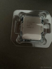 Intel core i3 12100F - 4