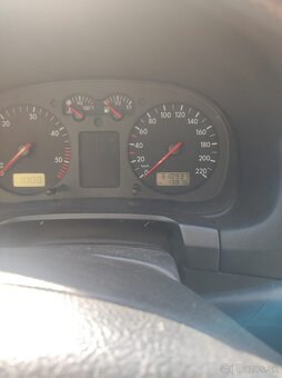 VW Golf 4 1.9 TDi 66kw - 4