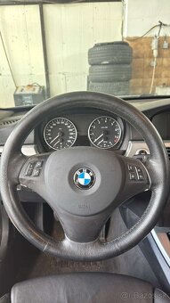 BMW E90 325i N52B25 - 4