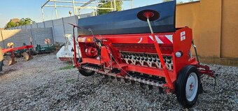 Reform 100 sejačka - 4