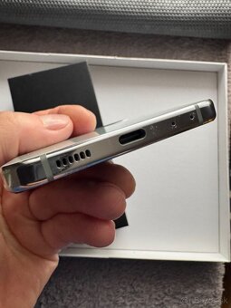 Samsung Galaxy Z flip5 256GB - 4