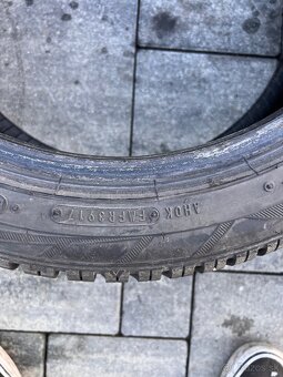 Zimné pneumatiky 215/45 r17 - 4