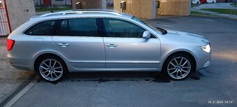 Škoda Superb - 4