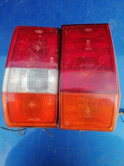 Ford Fiesta - zadné svetlá - 4