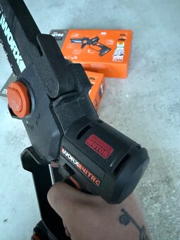 reťazová píla WORX 20V aku - 4