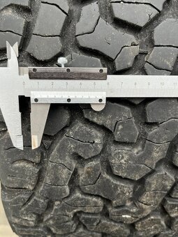 Pneumatiky 245/70 R17 - 4