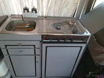 Všestranná dodávka - karavan - mikrobus - 4