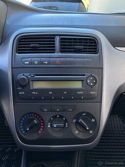 Fiat Punto 1.4 2010 - 4