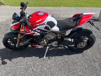 Ducati Streetfighter V4S - 4