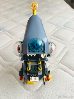 Lego 31021, 70629, 8236. - 4