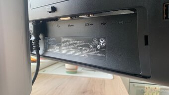 DELL MONITOR - 4