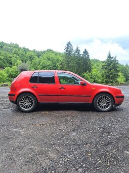 Volkswagen Golf MK4 - 4