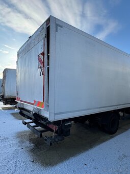 Predám IVECO EUROCARGO 120E18 / Hydraulické čelo - 4