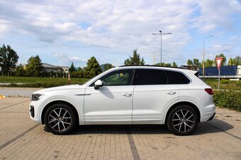 Volkswagen Touareg 3.0 V6 TDI 210kW R-Line 4Motion Odpočet. - 4