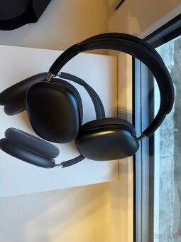 AirPods Max USB-C Midnight - 4