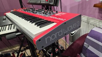 Predám NORD Wave 2 Syntetizátor Red - 4