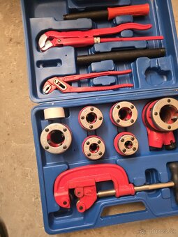 Sada na rezanie závitov Powerfix - 4