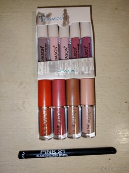 Sada matných rúžov na pery - 4