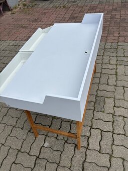 Predám PC stôl a kancelársku stoličku - 4