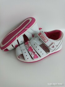 Dievčenské sandálky - 4
