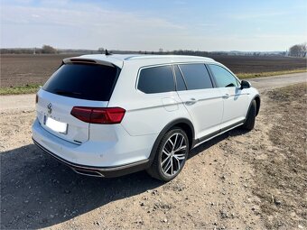 Volkswagen Passat Alltrack B8,5 2.0 Tdi - 4
