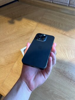 📱 Predám iPhone 15 Pro 256 GB – Black Titanium - 4