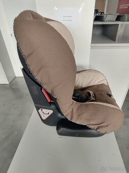 (41) Autosedačka Maxi Cosi - 4