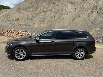 Volkswagen Passat Alltrack 2.0 TDI - 4