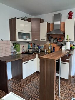 Kvalitná rohová kuchynská linka - 4