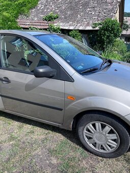 Ford Fiesta - 4