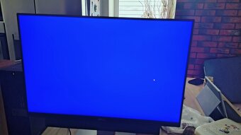 DELL 24", FHD Pivot - 4