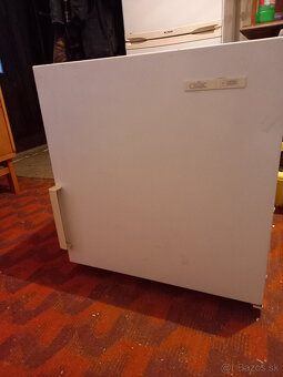 Predám chladničku s mrazničkou - 4