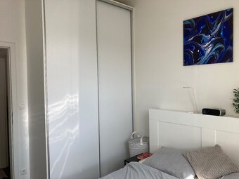 Prenájom 2-izbového útulného bytu so sukromným parkovaním - 4