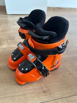 Predám detský lyžiarsky set - 4