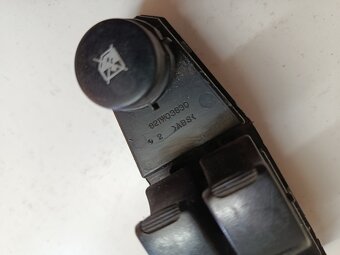 vypinac stahovania okna Daewoo Lanos 621w03630 30€ - 4