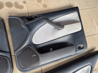 Predám tapacire dverí Škoda Octavia I 1 RS sedan - 4