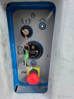 Zvislá plošina Genie GRC-12 - 4