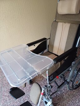 Predám polohovací invalidný vozík - 4