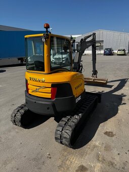Pásový bager 5 tun Volvo ECR 48C - 4