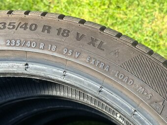 235/40 R18 - 4