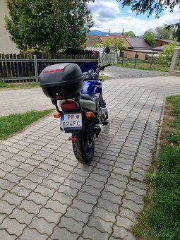 Suzuki GS500 - 4
